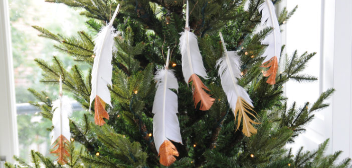 kerst veren dip dye DIY knutselen kerstdecoratie