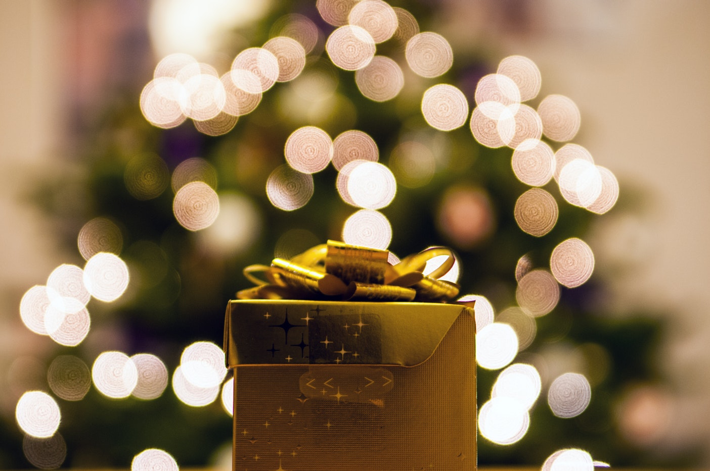 Maak het zwaar aan de andere kant, Gevaar 10 cadeautips voor échte kerstfans - Christmaholic.nl