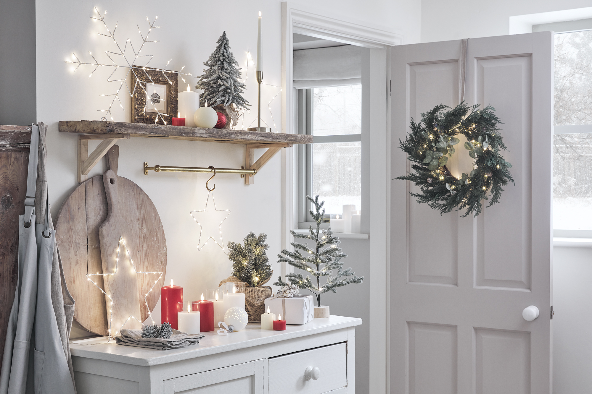 Voorgevoel hoek vergeten Besparen op kerstdecoratie: 21 slimme tips - Christmaholic.nl