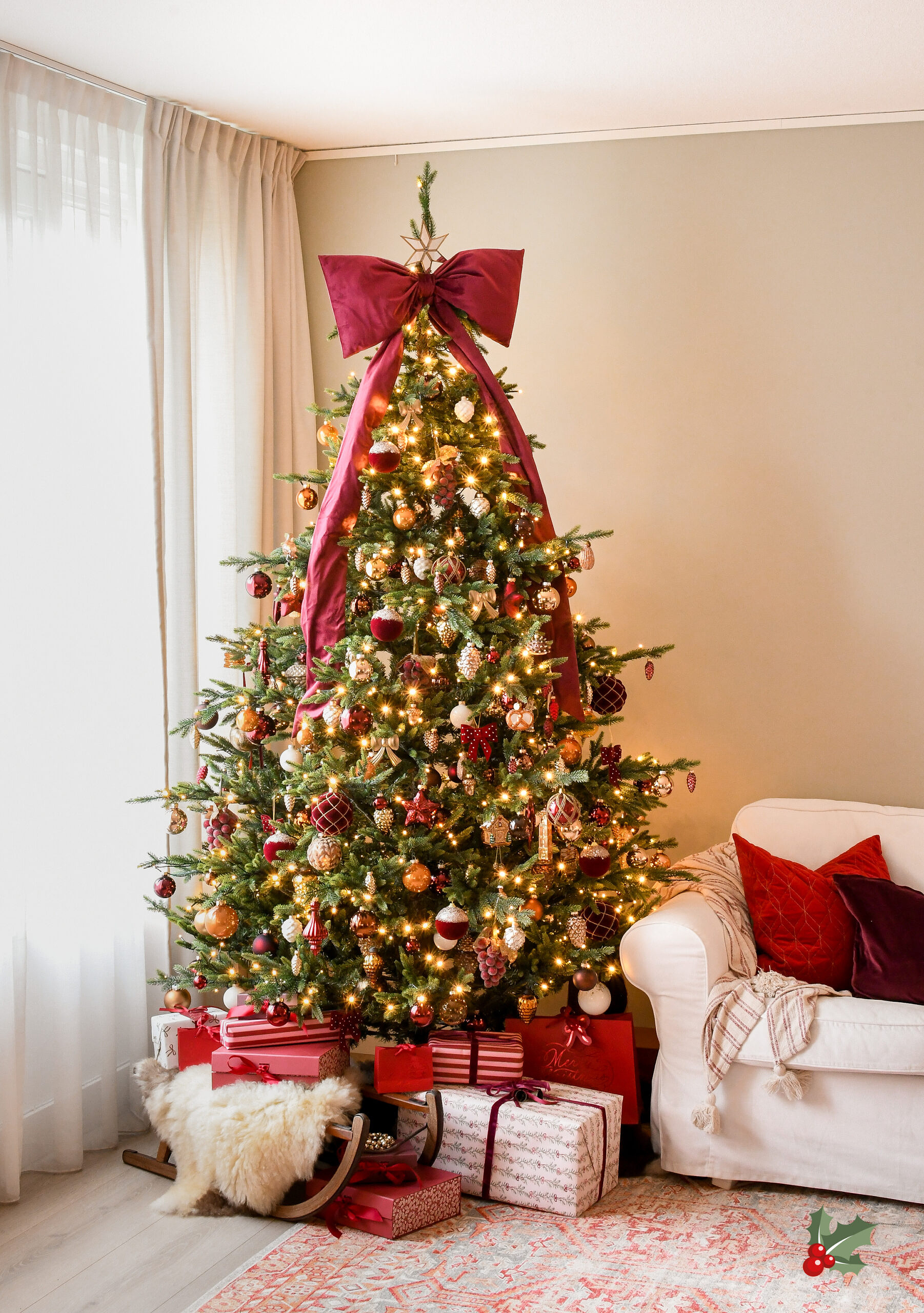 kerstboom bordeauxrood burgundy kerstdecoratie